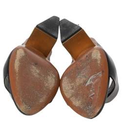 Pre Owned حذاء سلايد جيفنشي تريانغل جلد أسود مقاس 37