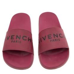 Pre Owned Givenchy Magenta Rubber Logo Pool Slides Size 40