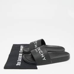 Pre Owned صندل سلايد فلات جيفنشي مطاط أسود مزين شعار الماركة مقاس 39