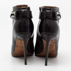 Pre Owned حذاء بوت كاحل جيفنشي جلد أسود قفل شارك مقدمة مفتوحة مقاس 40