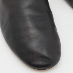 مملوكة مسبقًا Givenchy Black Leather Rivington Logo Slingback Flat Mules Size 38