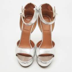 Givenchy Silver Lizard Embossed Leather Shark Lock Ankle Strap Sandals Size 40