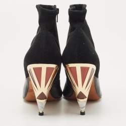 مملوكة مسبقًا Givenchy Black Suede Ankle Boots Size 40