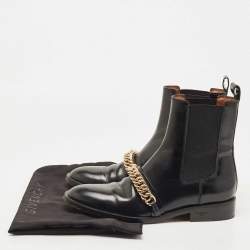 مملوكة مسبقًا Givenchy Black Leather Chain Detail Chelsea Boots Size 40