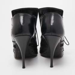 مملوكة مسبقًا Givenchy Black Leather and Lace Pointed Toe Ankle Booties Size 39