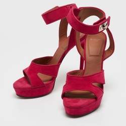 مملوكة مسبقًا Givenchy Fuchsia Suede Shark Tooth Ankle Strap Platform Sandals Size 40
