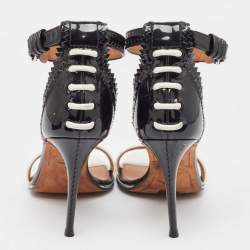 Pre Owned Givenchy White/Black Leather and Patent Ankle Strap Sandals Size 39.5