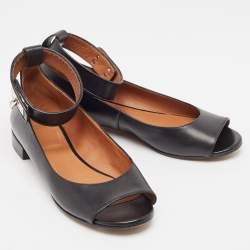 Pre Owned Givenchy Black Leather Ballet Flats Size 39