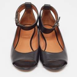 Pre Owned Givenchy Black Leather Ballet Flats Size 39