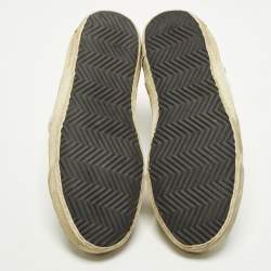 مملوكة مسبقًا حذاء رياضي غولدن غوس فرانسي قماش غليتر وجلد فضي عنق مرتفع مقاس 38 