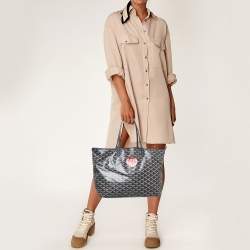 Pre Owned Goyard Navy Blue Goyardine Coated Canvas and Leather Heart Saint Louis PM Tote