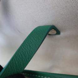 مملوكة مسبقًا حقيبة كتف غوياﺭد غوياﺭدين كابتين متوسطة الحجم خضراء