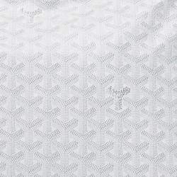 مملوكة مسبقًا حقيبة هوبو غويارد غواردين بيضاء