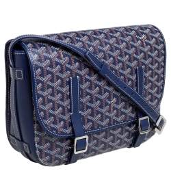 Pre Owned Goyard Navy Blue Goyardine Coated Canvas and Leather Belvedere MM Saddle Bag