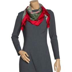 Pre Owned Gucci Red & Beige Tian Silk Square Scarf