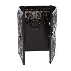 مملوكة مسبقًا حافظة مفتاح غوتشي كانفاس إمبرايم جي جي سوداء