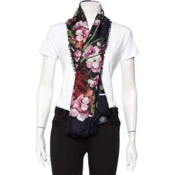 مملوكة مسبقًا Gucci Navy Blue Floral Printed Modal & Silk Square Scarf