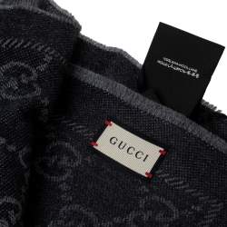 مملوكة مسبقًا وشاح غوتشي جاكاري جي جي رصاصي بشراشيب