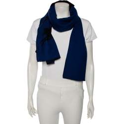 مملوكة مسبقًا وشاح غوتشي صوف والف جاكار أزرق وأسود