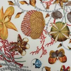 Pre Owned وشاح غوتشي حرير مطبوع مورد أوف وايت