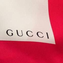 Pre Owned وشاح غوتشي حرير كريمي مطبوع مورد مربع 