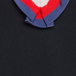 مملوكة مسبقًا  فستان غوتشي حواف ويب منفوشة جيرسيه أسود مقاس كبير (لارج)