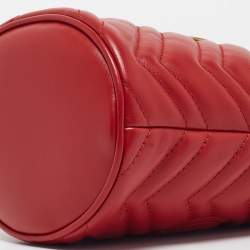 Pre Owned Gucci red Matelasse Leather Mini GG Marmont Bucket Bag