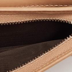 Gucci Beige Matelassé Leather GG Marmont Card Case