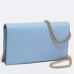 مملوكة مسبقًا Gucci Blue Leather Betty Wallet on Chain