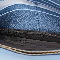 مملوكة مسبقًا Gucci Blue Leather Betty Wallet on Chain