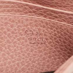 مملوكة مسبقًا Gucci Dusty Pink Leather Interlocking G Wallet on Chain