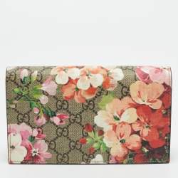Gucci Multicolor Blooms GG Supreme Canvas Wallet on Chain