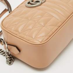 Pre Owned Gucci Beige Matelassé Aria Leather Small GG Marmont Camera Bag