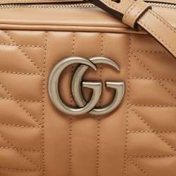 Pre Owned Gucci Beige Matelassé Aria Leather Small GG Marmont Camera Bag