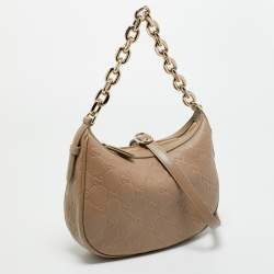 Pre Owned Gucci Beige Guccissima Leather Medium GG Emblem Shoulder Bag
