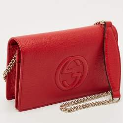 Pre Owned Gucci Red Pebbled Leather Soho Wallet on Chain