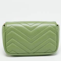 Pre Owned حقيبة كتف غوتشي سوبر ميني GG مارمونت جلد مبيج ماتيلاسيه