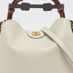 Pre Owned Gucci Bamboo Diana Small Off White Leather Hobo