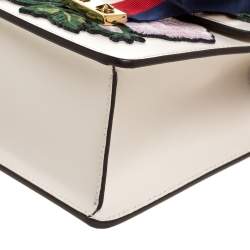 مملوكة مسبقًا Gucci Ivory Floral Embroidered Leather Small Web Chain Sylvie Shoulder Bag