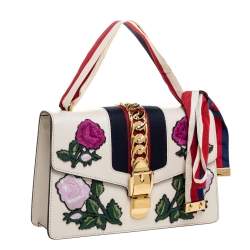مملوكة مسبقًا Gucci Ivory Floral Embroidered Leather Small Web Chain Sylvie Shoulder Bag