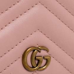 مملوكة مسبقًا Gucci Pink Matelasse Leather GG Marmont Card Case