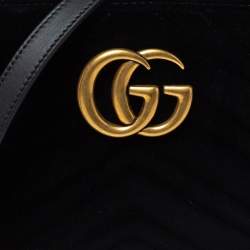 Pre Owned Gucci Black Matelasse Velvet Small GG Marmont Shoulder Bag