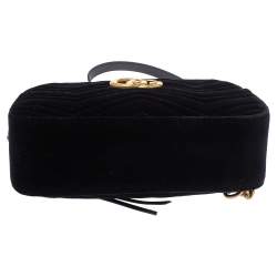 Pre Owned Gucci Black Matelasse Velvet Small GG Marmont Shoulder Bag