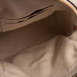 Pre Owned Gucci White GG Supreme Canvas and Leather Small Ophidia Flora Backpack