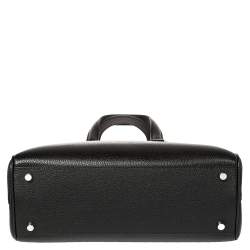 مملوكة مسبقًا حقيبة غوتشي زومي جلد أسود محبب صغيرة