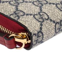 Pre Owned Gucci Red/Navy Blue GG Supreme Canvas Crystal Embellished Bow Zip Around Wallet