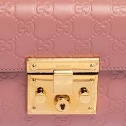 Pre Owned Gucci Pink Guccissima Leather Small Padlock Shoulder Bag
