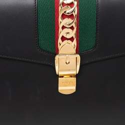 Pre Owned Gucci Black Leather Medium Sylvie Top Handle Bag