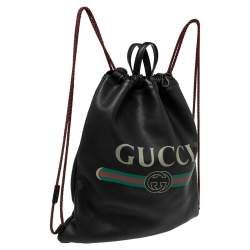 مملوكة مسبقًا Gucci Black Leather Logo Drawstring Backpack