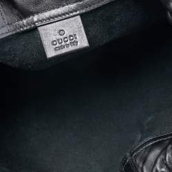 مملوكة مسبقًا Gucci Black Leather Logo Drawstring Backpack